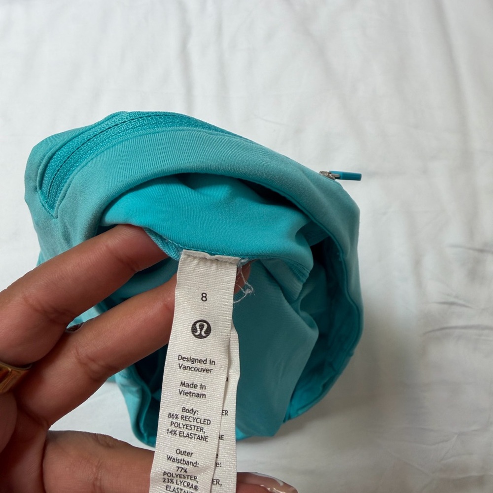 Lululemon Speed Up Mid-Rise Lined Short 4" - Picture 8 of 8